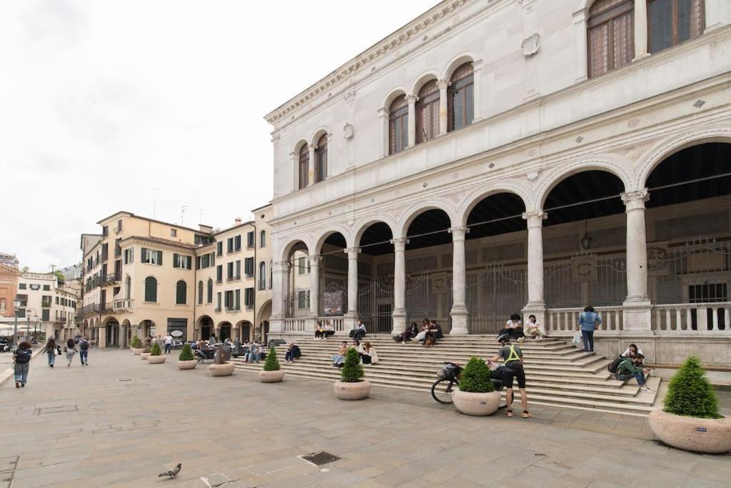Enjoy Home - Appartamento Orologio, Piazza Dei Signori 帕多瓦 外观 照片