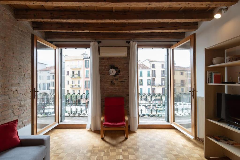 Enjoy Home - Appartamento Orologio, Piazza Dei Signori 帕多瓦 外观 照片